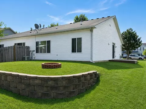 Exterior - 4205 Dillon St, Plano, IL 60545 photo 7 of 7