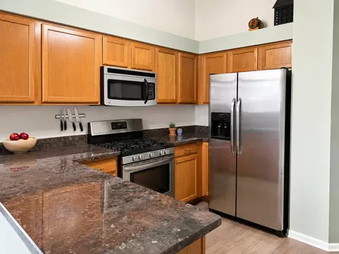 Kitchen - 4205 Dillon St, Plano, IL 60545 photo 3 of 4