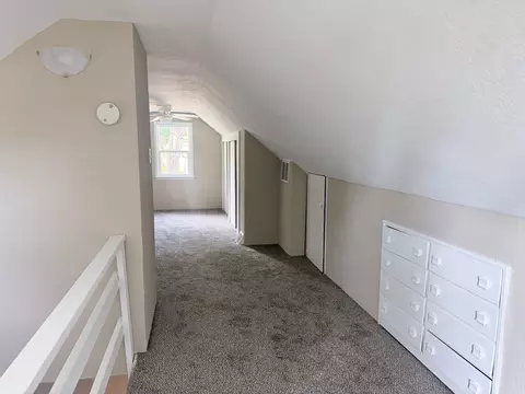 Entry Way - 1330 Lennington Cir, Kankakee, IL 60901 photo 1 of 1