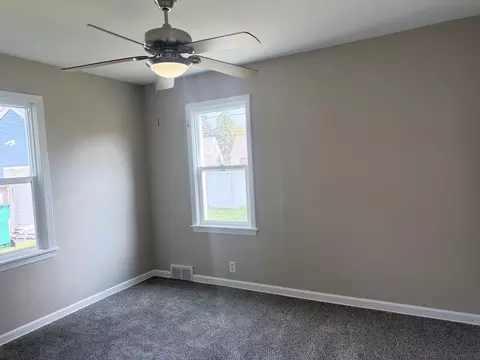 Bedroom - 1330 Lennington Cir, Kankakee, IL 60901 photo 2 of 3