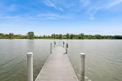 View/Area - 28622 W Edgewood Ave, Cary, IL 60013 photo 2 of 2