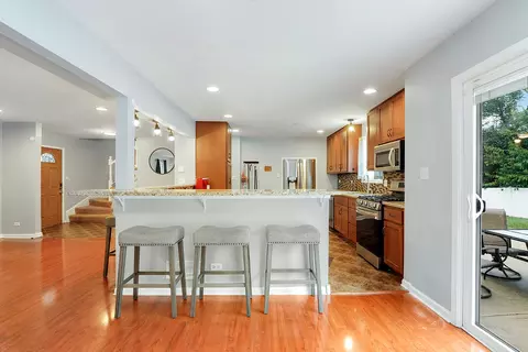 Kitchen - 17817 Stonebridge Dr, Hazel Crest, IL 60429 photo 1 of 4
