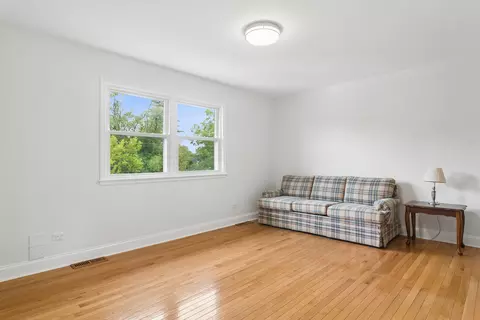 Bedroom - 1120 Valley Stream Dr, Wheeling, IL 60090 photo 1 of 3