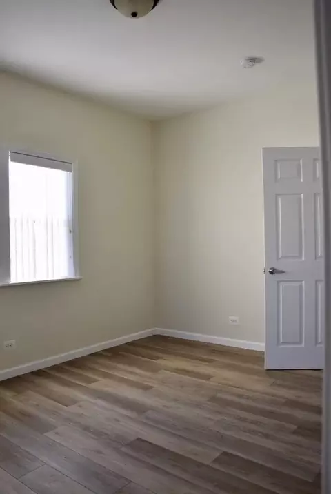 Bedroom - 15 E 32nd St, Steger, IL 60475 photo 2 of 6