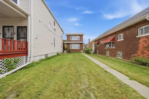 Exterior - 731 E 88th Pl, Chicago, IL 60619 photo 4 of 4