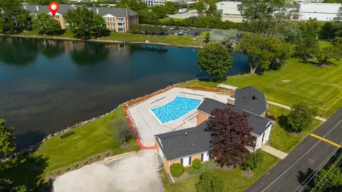 Exterior - 5500 Carriageway Dr #309, Rolling Meadows, IL 60008 photo 6 of 6