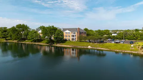 View/Area - 5500 Carriageway Dr #309, Rolling Meadows, IL 60008 photo 3 of 4