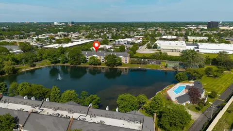 View/Area - 5500 Carriageway Dr #309, Rolling Meadows, IL 60008 photo 2 of 4