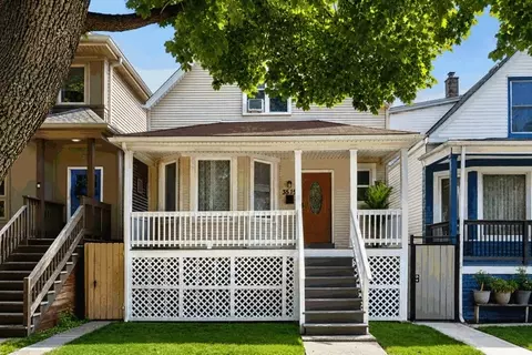 3515 W School St, Chicago, IL 60618