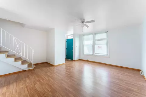 1370 Fargo Ave #E, Des Plaines, IL 60018 photo 2