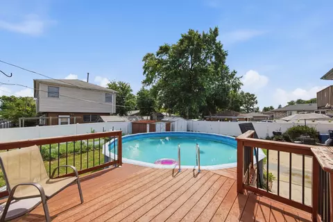 Exterior - 7211 Stickney Ave, Bridgeview, IL 60455 photo 2 of 3