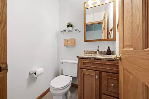Bath - 7211 Stickney Ave, Bridgeview, IL 60455 photo 1 of 4
