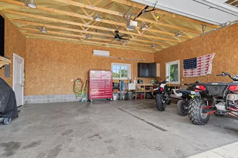 Exterior - 327 E John St, Forrest, IL 61741 photo 7 of 9
