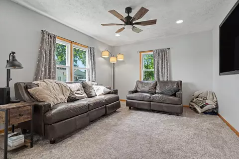 Living - 327 E John St, Forrest, IL 61741 photo 1 of 1