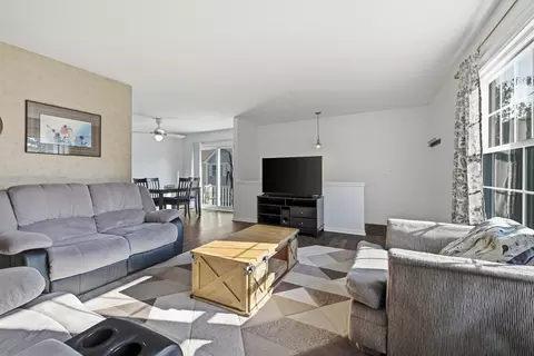 Living - 1645 Timber Trl #D, Wheaton, IL 60189 photo 2 of 3