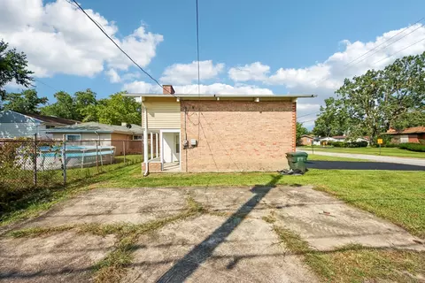 Exterior - 16207 Marshfield Ave, Markham, IL 60428 photo 4 of 4