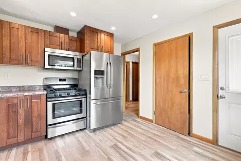 Kitchen - 356 16th St, Silvis, IL 61282 photo 1 of 2