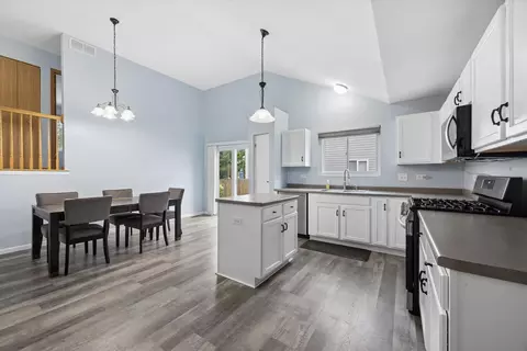 Other - 2007 Gray Hawk Dr, Plainfield, IL 60586 photo 2 of 8