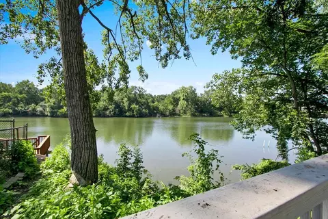 View/Area - 659 W 129th Pl, Chicago, IL 60628 photo 1 of 1