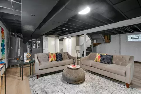 Living - 659 W 129th Pl, Chicago, IL 60628 photo 6 of 6