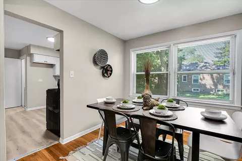 Dining - 659 W 129th Pl, Chicago, IL 60628 photo 2 of 3