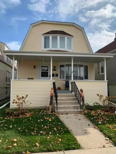 5631 N Parkside Ave, Chicago, IL 60646
