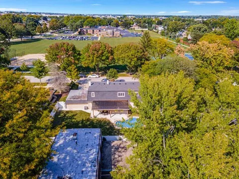 View/Area - 1817 E Maya Ln, Mount Prospect, IL 60056 photo 5 of 10