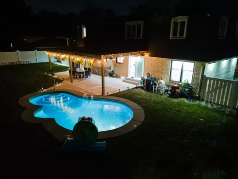 Exterior - 1817 E Maya Ln, Mount Prospect, IL 60056 photo 9 of 12