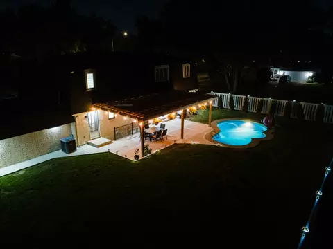 Exterior - 1817 E Maya Ln, Mount Prospect, IL 60056 photo 7 of 12