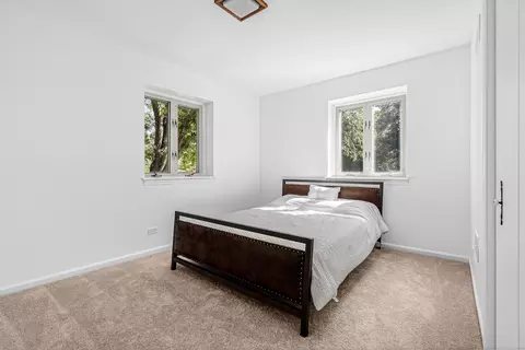 Bedroom - 1817 E Maya Ln, Mount Prospect, IL 60056 photo 7 of 8