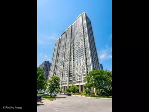 2800 N Lake Shore Dr #2505, Chicago, IL 60657