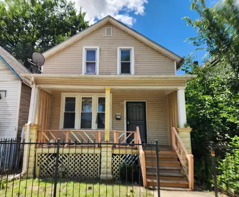 11566 S Lafayette Ave, Chicago, IL 60628
