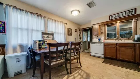 Dining - 225 E 4th St, Byron, IL 61010 photo 1 of 1