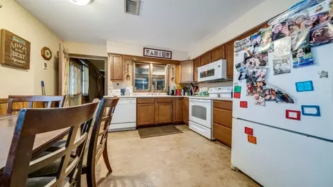 Kitchen - 225 E 4th St, Byron, IL 61010 photo 4 of 4