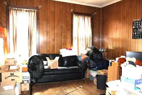 Living - 304 S Maple St, Centralia, IL 62801 photo 3 of 3