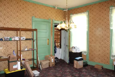 Dining - 304 S Maple St, Centralia, IL 62801 photo 1 of 1