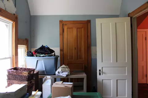 Bedroom - 304 S Maple St, Centralia, IL 62801 photo 2 of 4