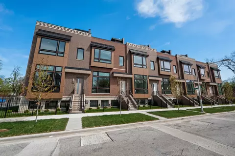 Exterior - 710 E 41 St, Chicago, IL 60653 photo 10 of 10