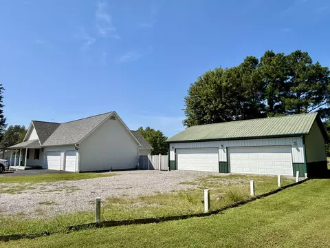 Other - 1203 White Pine Ln, Metropolis, IL 62960 photo 3 of 7