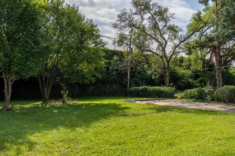 Exterior - 16419 Oxford Dr, Markham, IL 60428 photo 5 of 6