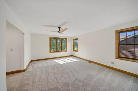 1441 E Hull Dr, Wheaton, IL 60189 photo 15