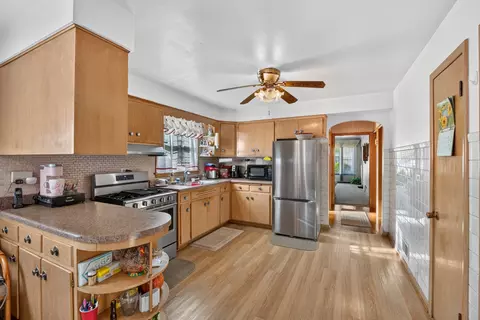 Kitchen - 2333 E 83rd St, Chicago, IL 60617 photo 4 of 4