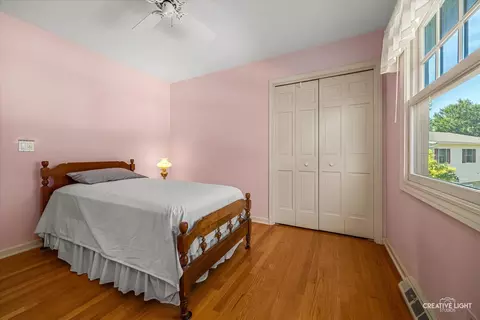 Bedroom - 534 Ryan Ct, West Dundee, IL 60118 photo 1 of 5