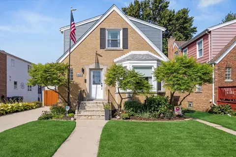 Undisclosed, Evergreen Park, IL 60805