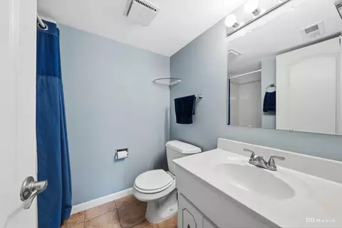 Bath - 14650 Kostner Ave, Midlothian, IL 60445 photo 3 of 3