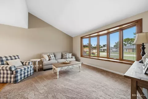 Living - 14650 Kostner Ave, Midlothian, IL 60445 photo 1 of 6