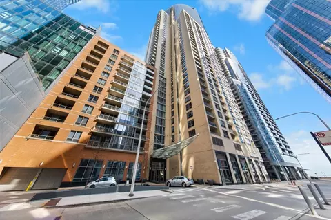 420 E Waterside Dr #2303, Chicago, IL 60601