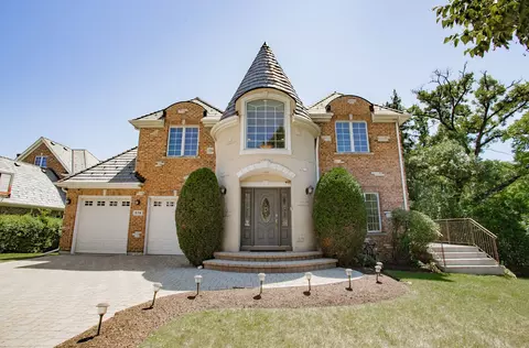 874 Writer Ct, Vernon Hills, IL 60061