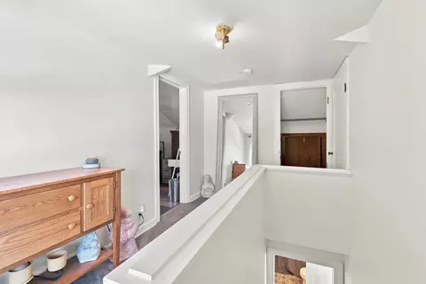 Entry Way - 2521 33rd St, Moline, IL 61265 photo 3 of 4