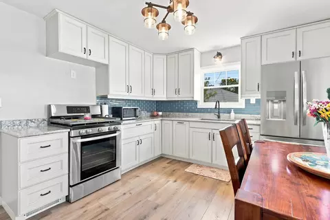 Kitchen - 2521 33rd St, Moline, IL 61265 photo 2 of 2
